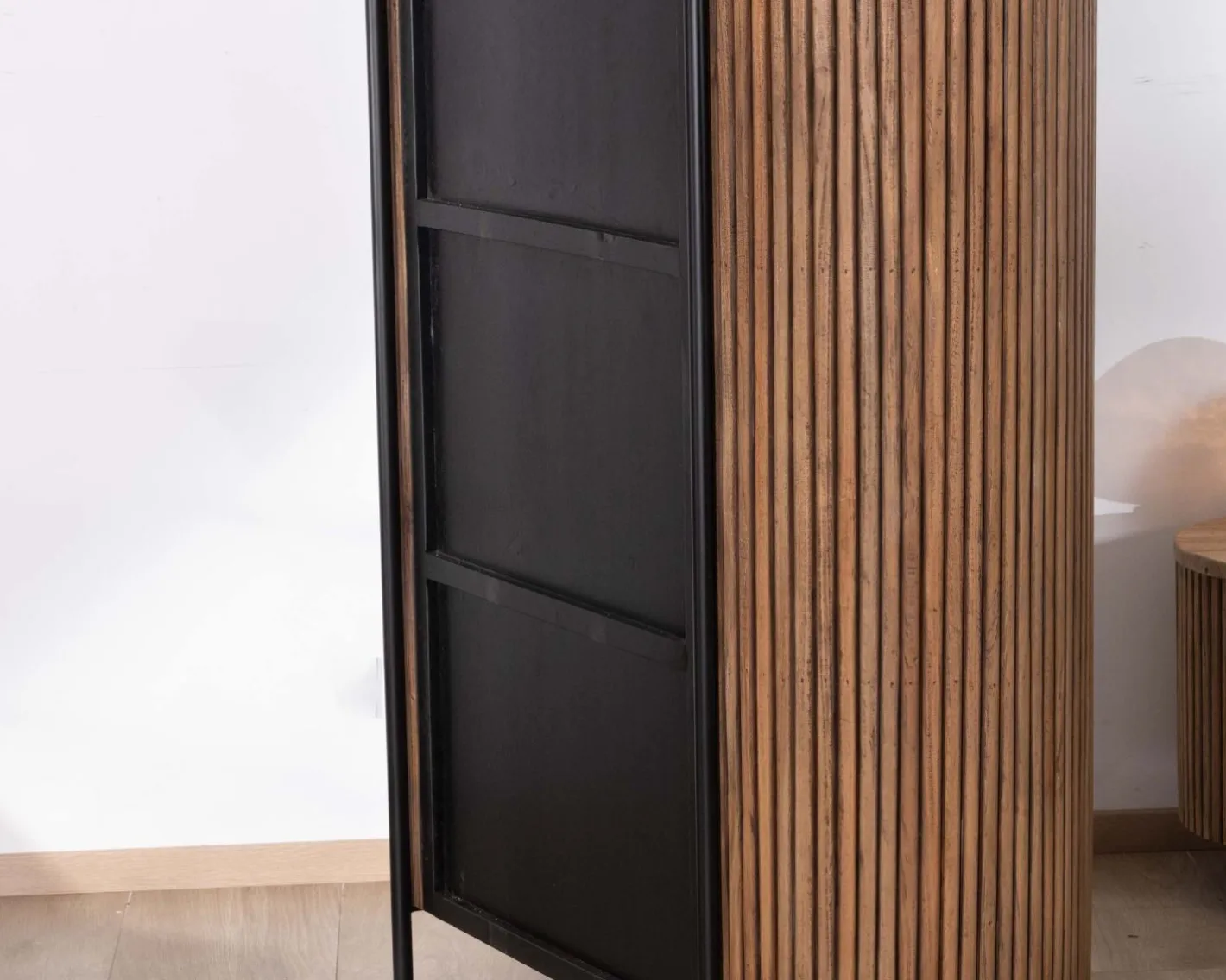 Discount Armoirette arrondie 120 cm en bois exotiques "Troms" Buffet Et Bahut