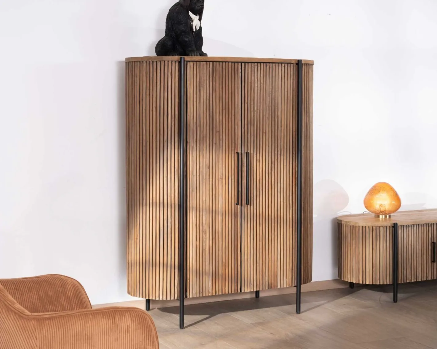 Discount Armoirette arrondie 120 cm en bois exotiques "Troms" Buffet Et Bahut