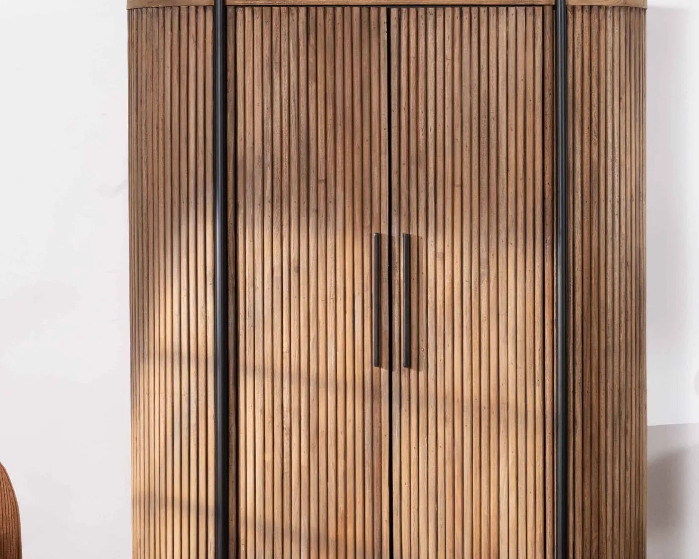Discount Armoirette arrondie 120 cm en bois exotiques "Troms" Buffet Et Bahut