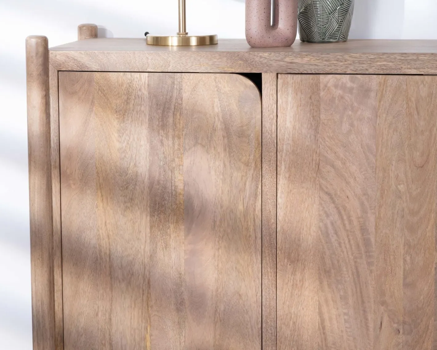 Outlet Bahut 3 portes et niches en manguier esprit japandi "Orobie" 180 cm Buffet Et Bahut