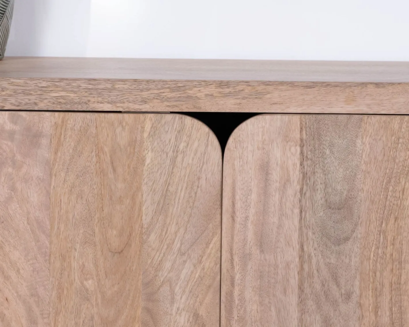 Outlet Bahut 3 portes et niches en manguier esprit japandi "Orobie" 180 cm Buffet Et Bahut