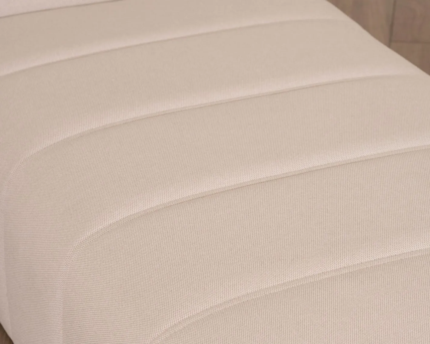 Online Bain de soleil design épuré en tissu crème avec surpiqures spécial extérieur "Sunset Bay" Bain De Soleil