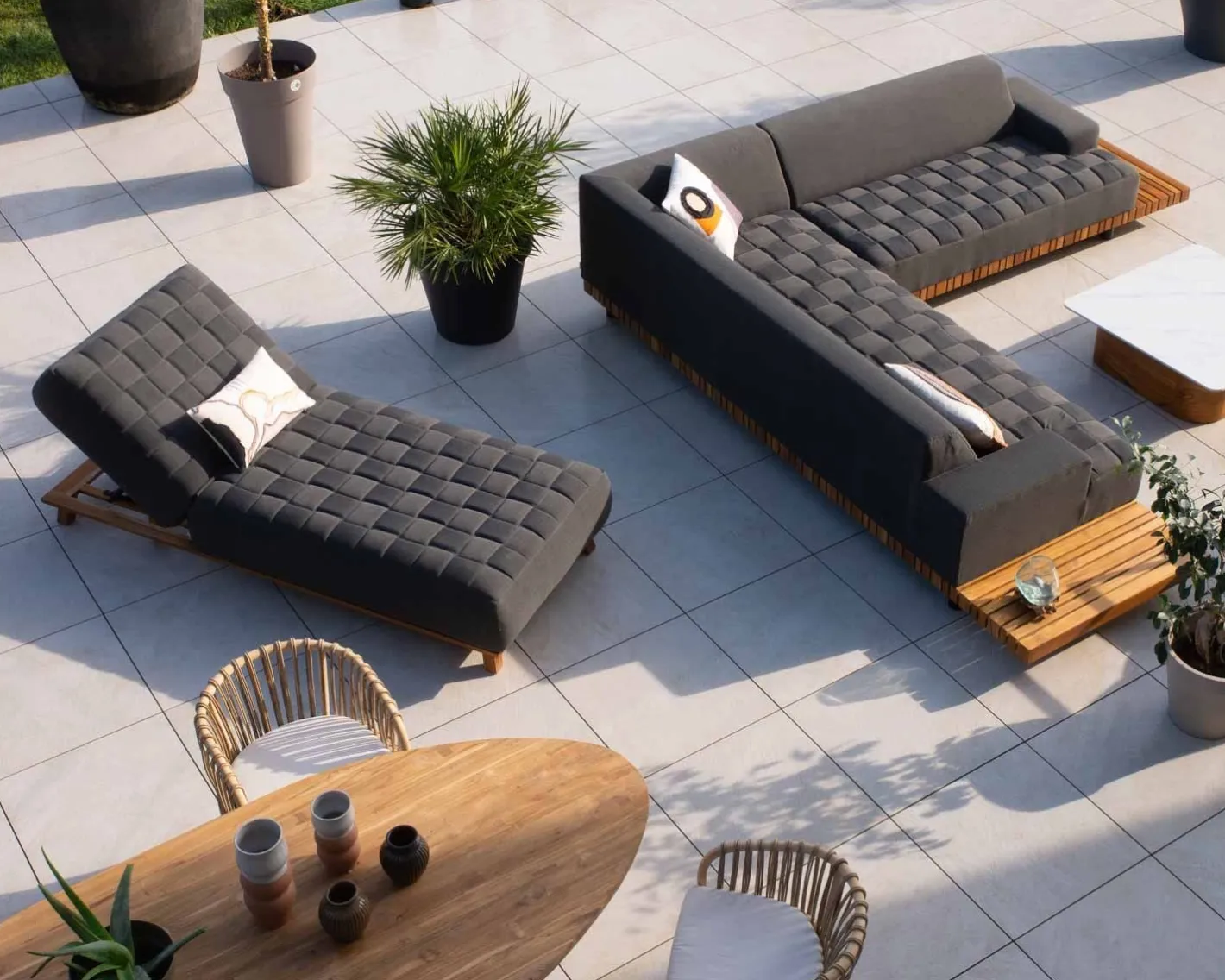 New Bain de soleil design tissu Sunbrella gris foncé et teck "Lombok" Bain De Soleil