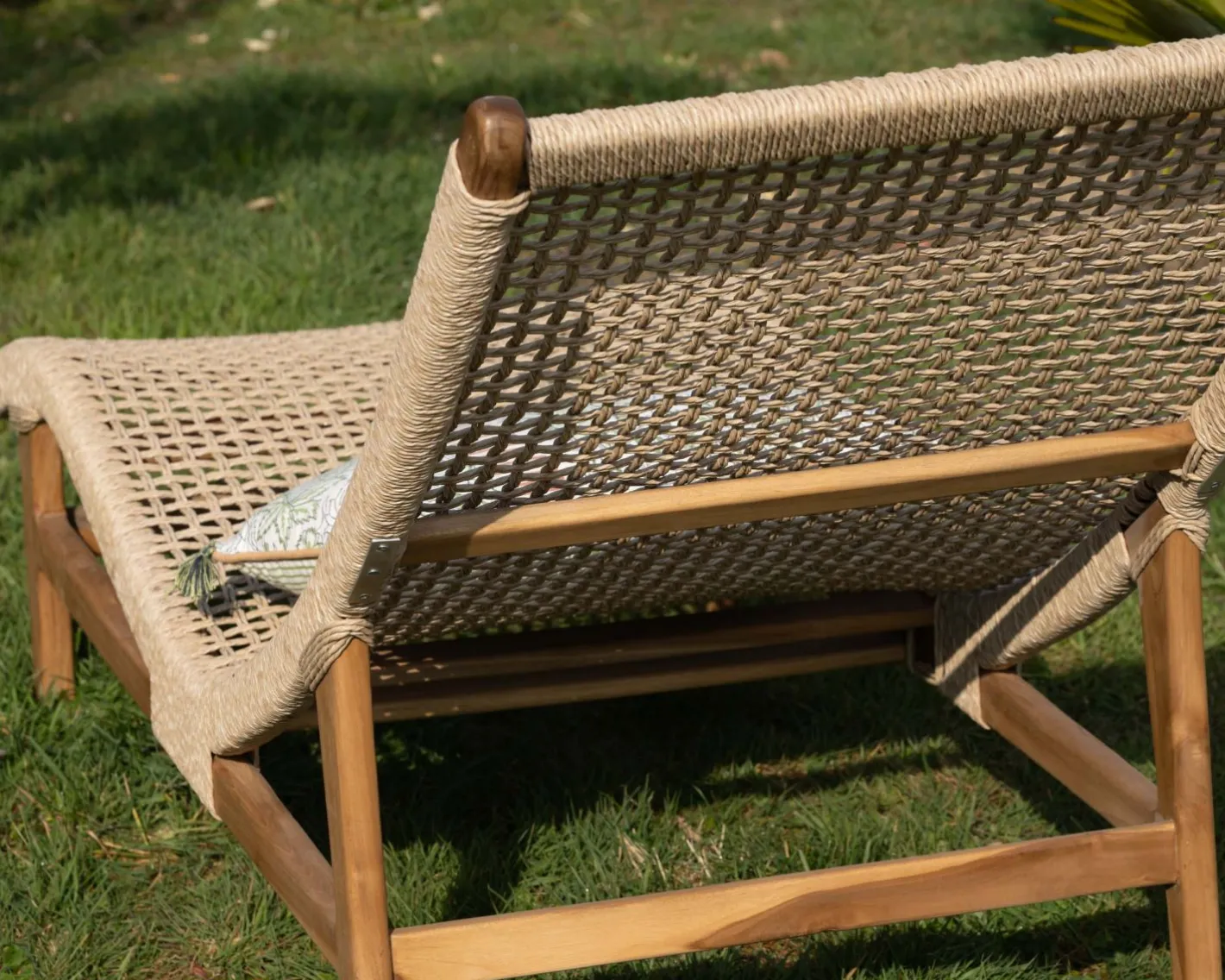 Bain de soleil 1 place en teck "Alizé" avec assise tressée Bain De Soleil