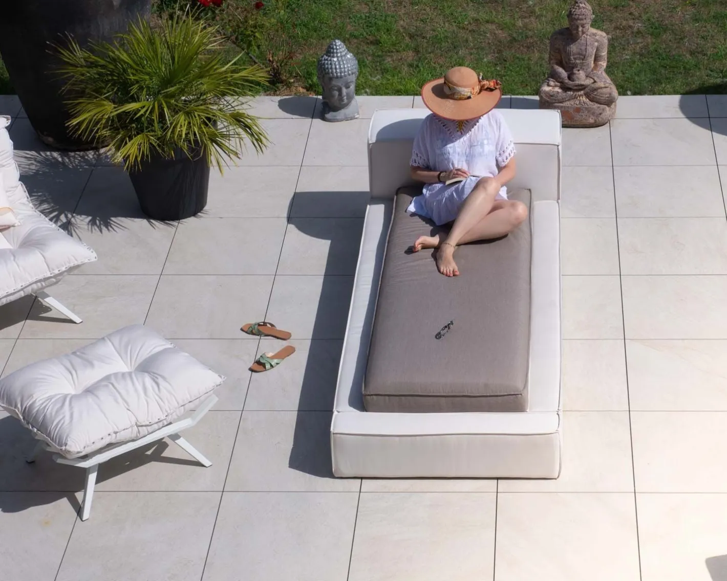 Bain de soleil une place taupe et beige esprit futon "Saint Tropez" Bain De Soleil