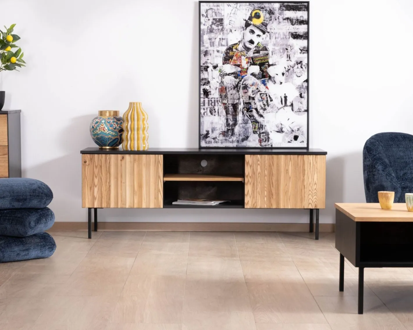 Best Banc TV 160 cm deux portes en frêne massif huilé "Sydney" Meuble Télé