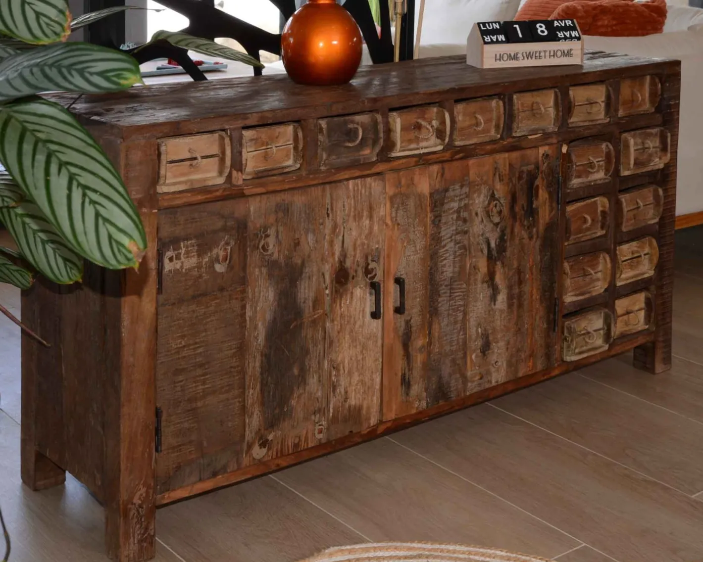 Hot Buffet bas ethnique en bois exotique brut recyclé 150cm "Népalaise" Buffet Et Bahut