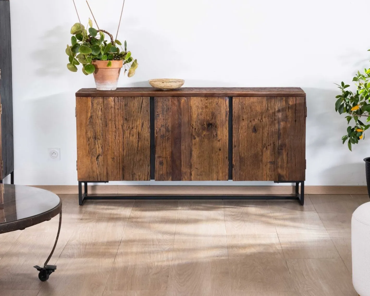 Online Buffet bas 3 portes acacia massif 150cm "Cachou chic" Buffet Et Bahut