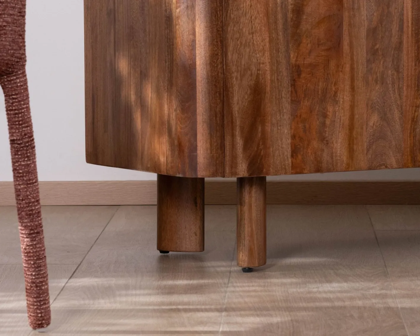 Clearance Buffet enfilade 4 portes 200 cm en manguier massif foncé "Malaké" style Japandi Buffet Et Bahut