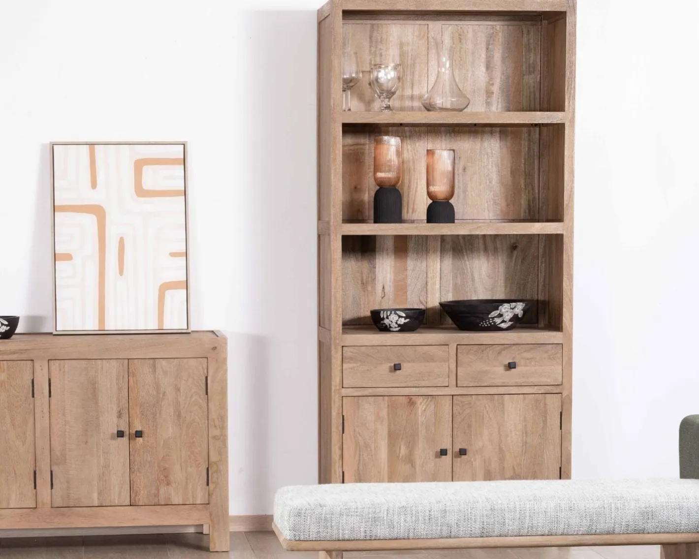 Best Buffet haut en manguier massif finition sablée largeur 87cm "Maestro" Buffet Et Bahut