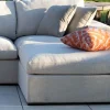 New Canapé d'extérieur ultra confort en tissu beige chiné et coussins décos "Toliara" avec module ottoman Canapé De Jardin