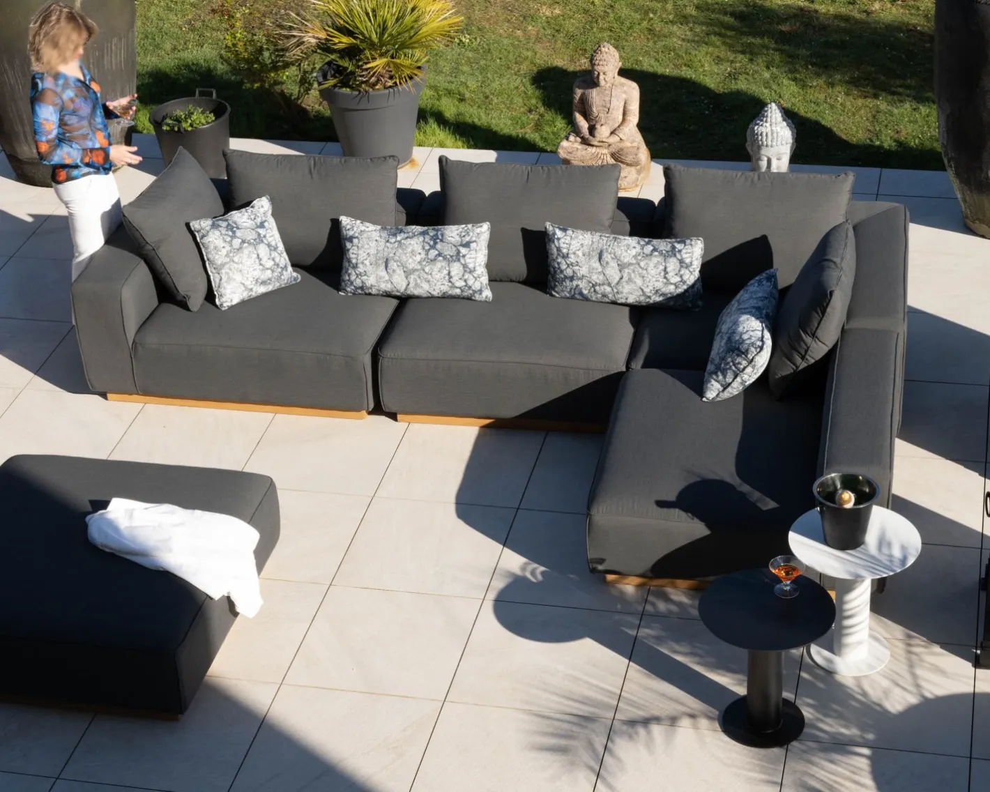 Best Canapé modulaire d'extérieur en teck et tissu anthracite "Armando" en angle avec ottoman Canapé De Jardin