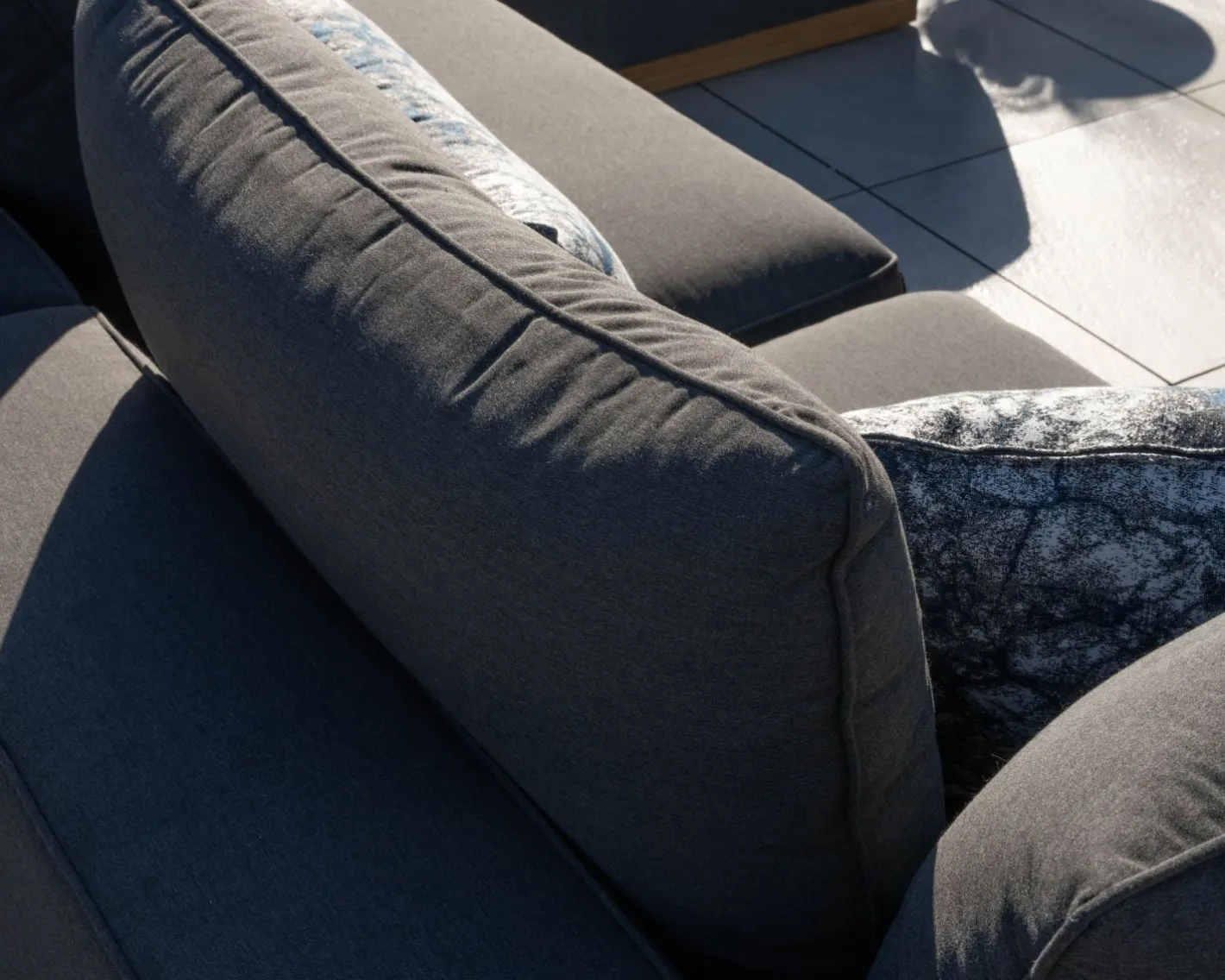 Best Canapé modulaire d'extérieur en teck et tissu anthracite "Armando" en angle avec ottoman Canapé De Jardin