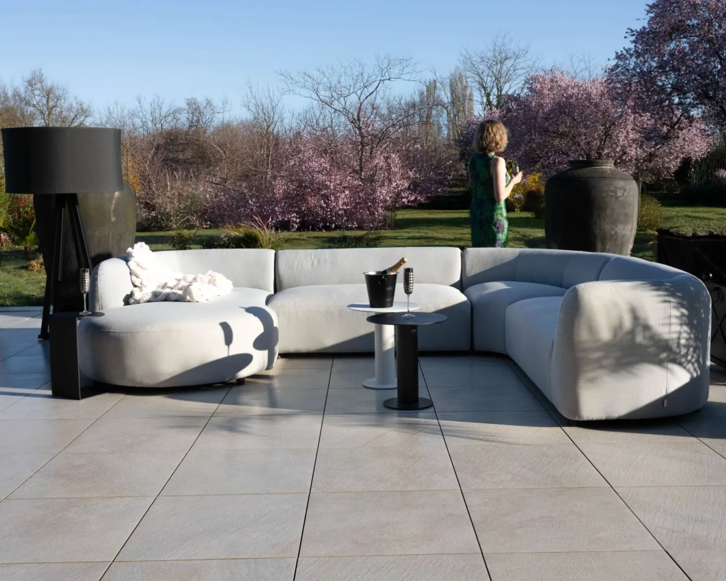 Online Canapé panoramique modulaire spécial extérieur en tissu gris clair "Kacang" Canapé De Jardin|Salon De Jardin
