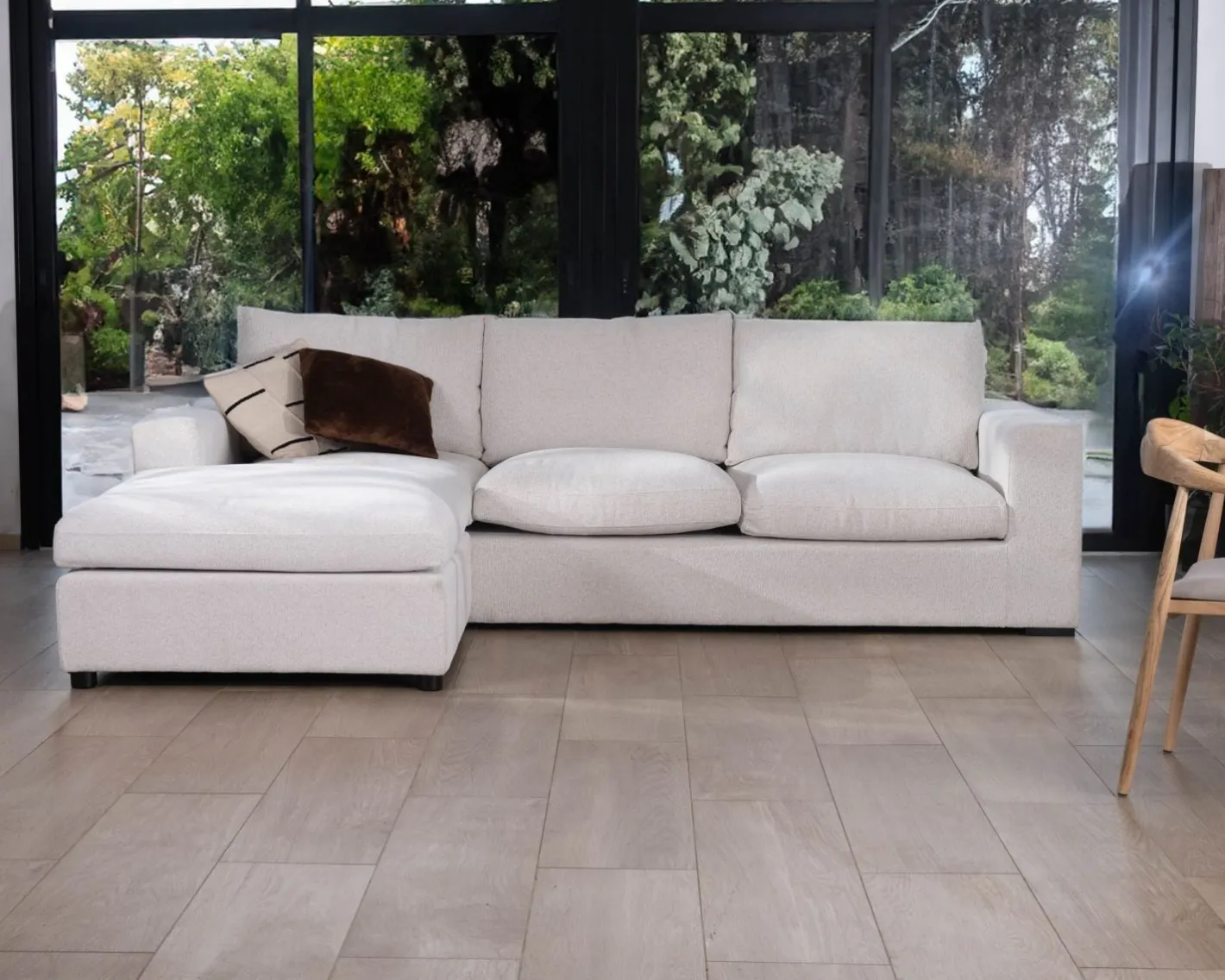 Discount Canapé 3 places avec pouf ottoman carré en tissu doux et bouclé blanc chiné "Tuléar" Canapé D'Angle|Canapé Modulable