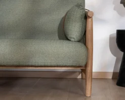 Outlet Canapé 2 places esprit ethnique en tissu gaufré kaki 