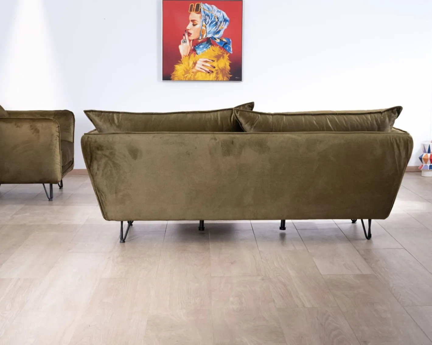 Sale Canapé ultra confort 3 places tissu doux kaki et pieds métal "Hasting" Canapé 3 Places|Canapé Droit Fixe