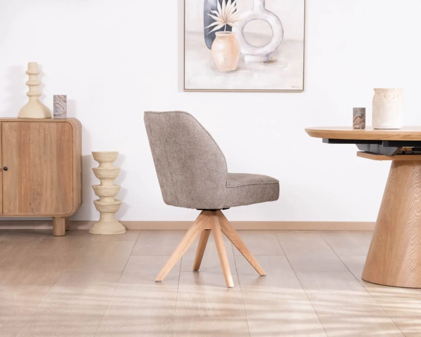 Online Chaise de repas esprit scandinave "Miloé" tissu chenillé gris et pieds bois 360° Chaise