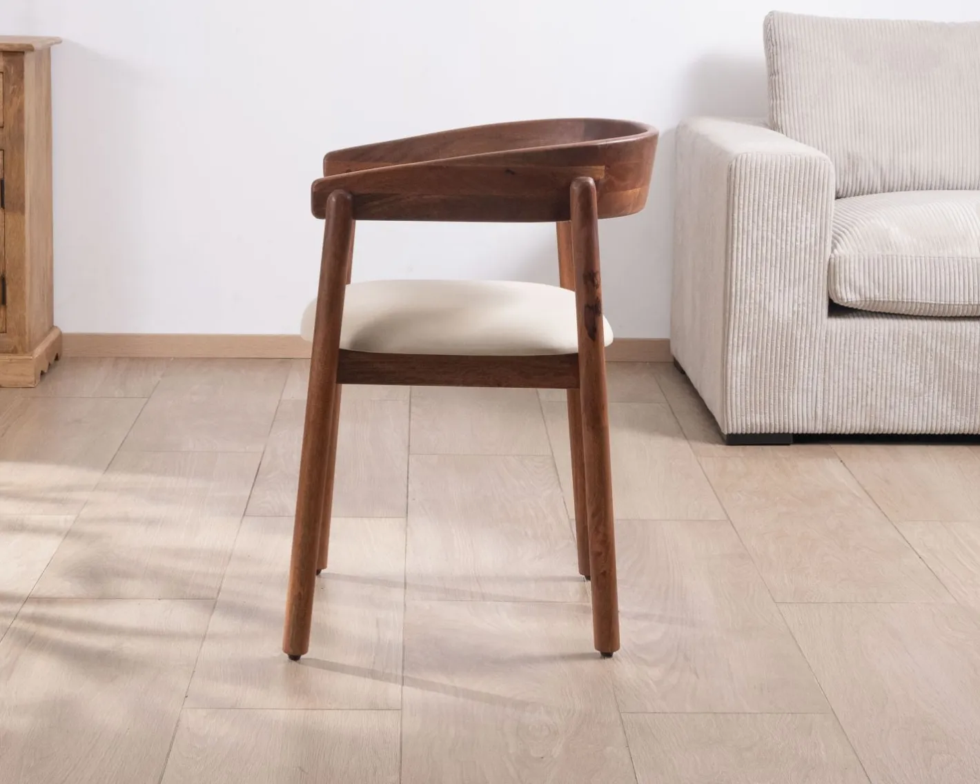 Clearance Chaise de repas style rétro "Polo" en manguier et assise tissu blanc Chaise