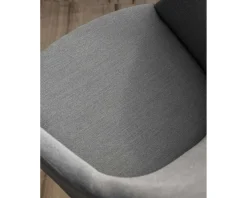 New Chaise d'extérieur moderne et enveloppante en tissu Sunbrella gris foncé "Sokha Beach" Chaise