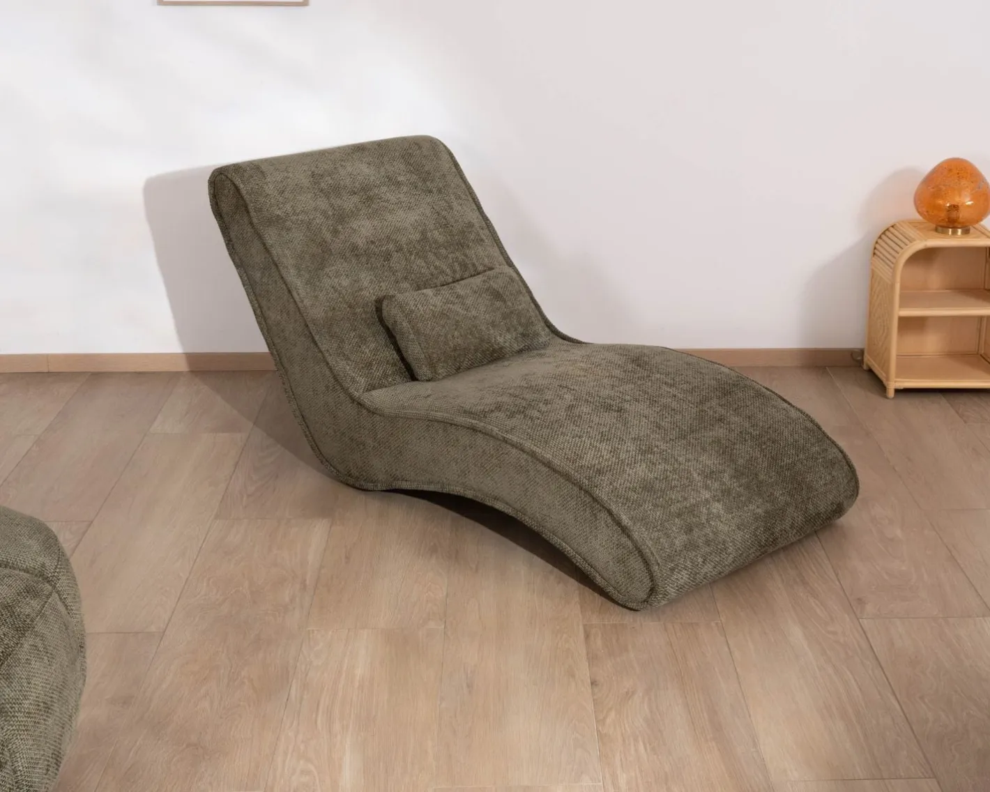 Online Chaise longue d'intérieur design en tissu chenillé vert foncé "Syltan" Fauteuil