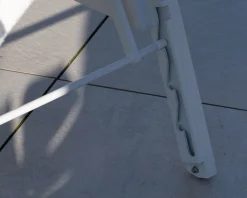 Online Chaise longue grise avec accoudoirs teck
