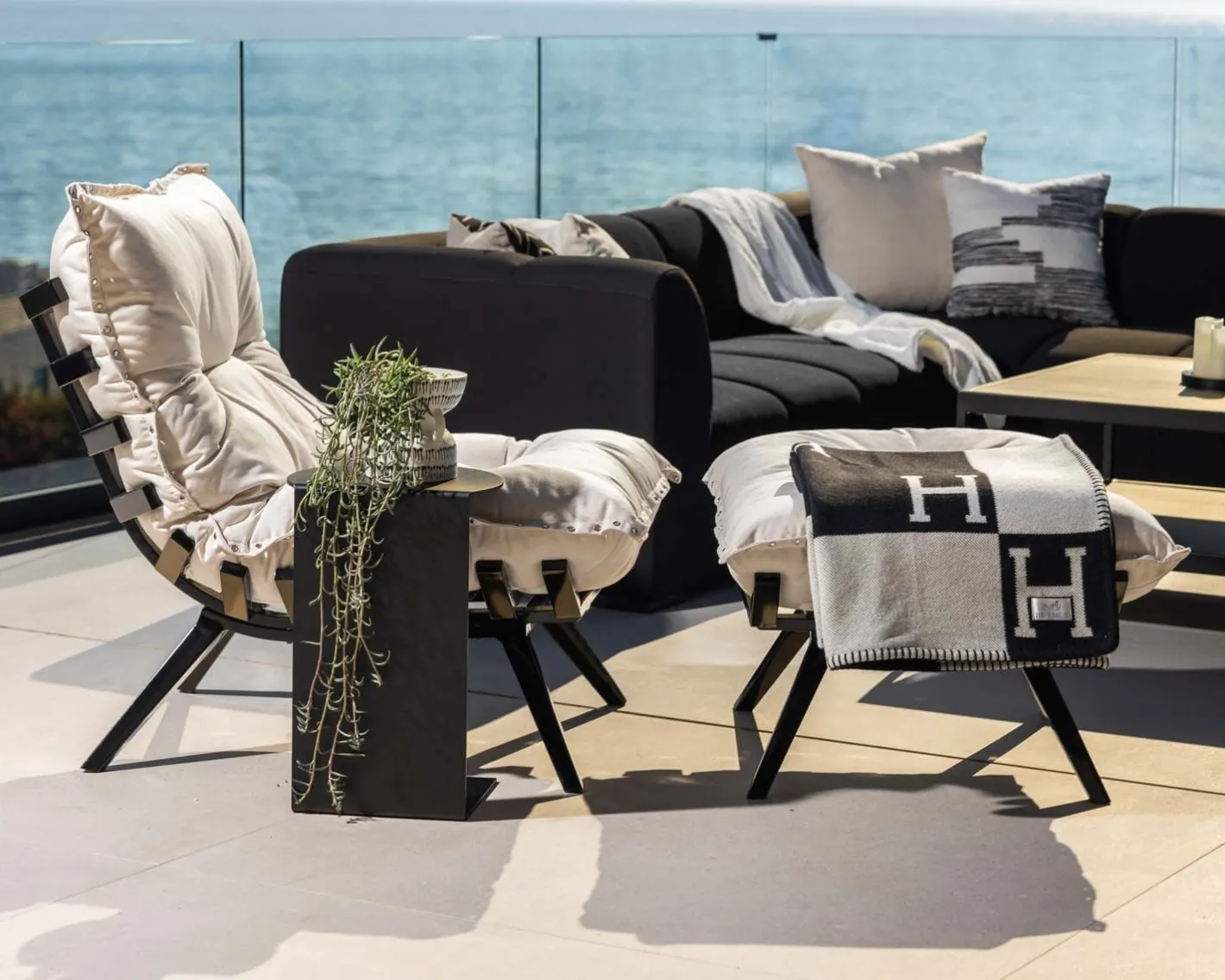 Outlet Chaise longue haut de gamme modulaire structure aluminium noire "Lisca" Bain De Soleil|Fauteuil De Jardin