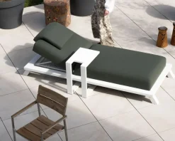 Hot Chaise longue ultra confort en tissu vert kaki et structure aluminium blanche