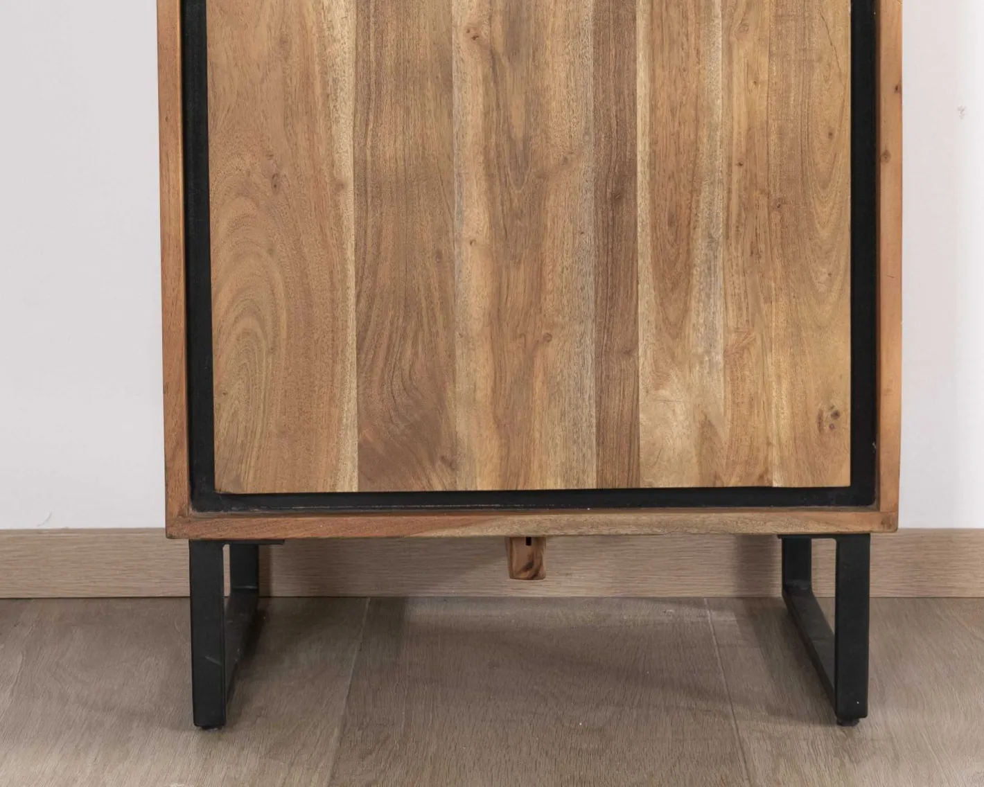 Outlet Colonne vitrée style industriel en acacia "Baltik" verre teinté marron Vitrine Et Argentier|Rangement