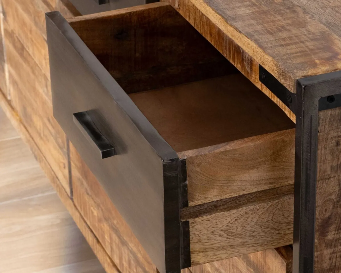 Discount Enfilade industrielle 200 cm en manguier et métal "Shade" Buffet Et Bahut