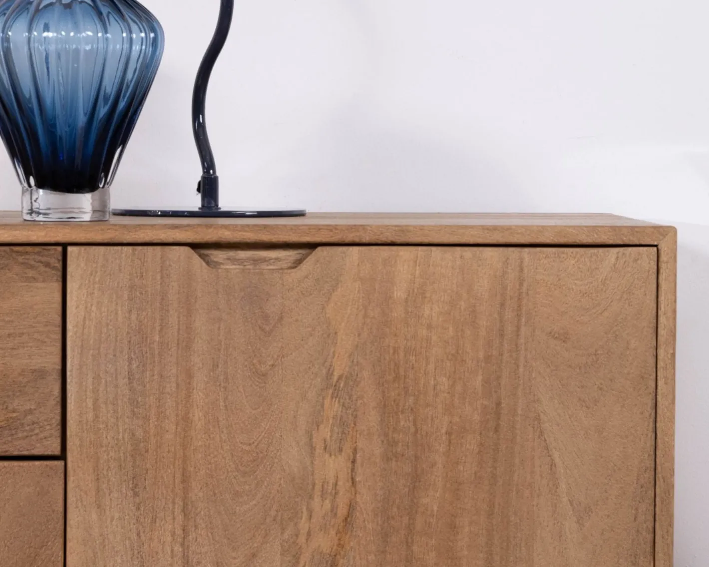 New Enfilade 4 portes 200 cm en manguier teinte noyer clair "Elyka" style scandinave Buffet Et Bahut