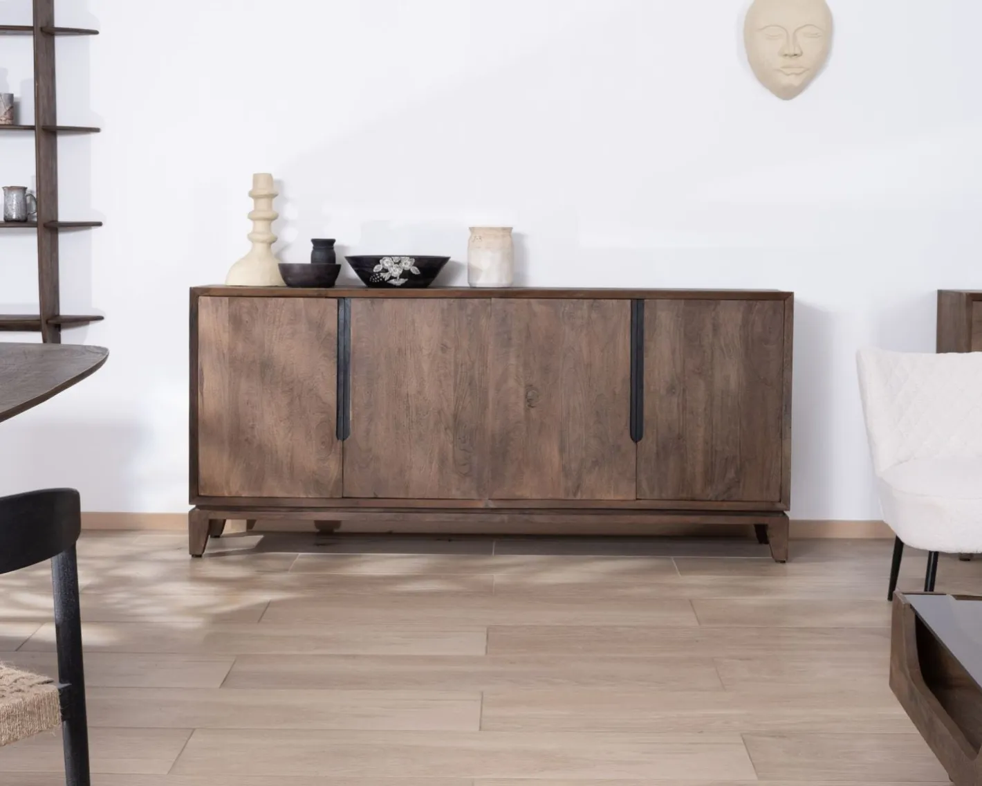 Enfilade 4 portes style rétro en manguier massif "Slody" Buffet Et Bahut