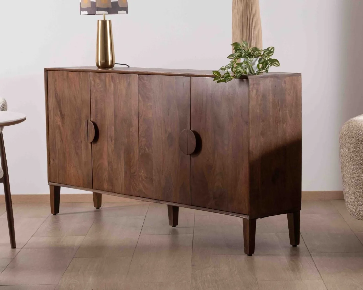 Hot Enfilade rétro 4 portes en manguier massif foncé 180 cm "Kaldo" style mid-century Buffet Et Bahut
