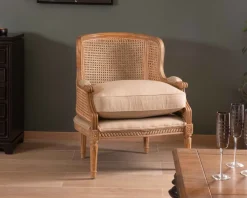 Clearance Fauteuil cannage et bois sculpté esprit vintage chic 