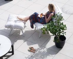 Discount Fauteuil d'extérieur blanc avec repose-pieds modulaire structure aluminium blanche 