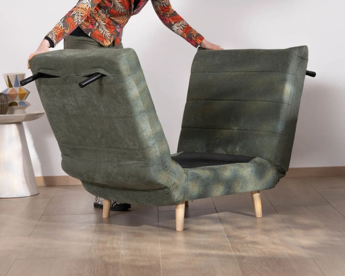 New Fauteuil esprit vintage en tissu vert kaki "Folda" modulable 2 en 1 Fauteuil