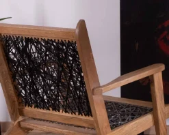 Fauteuil ethnique bas en bois de hêtre et cordages