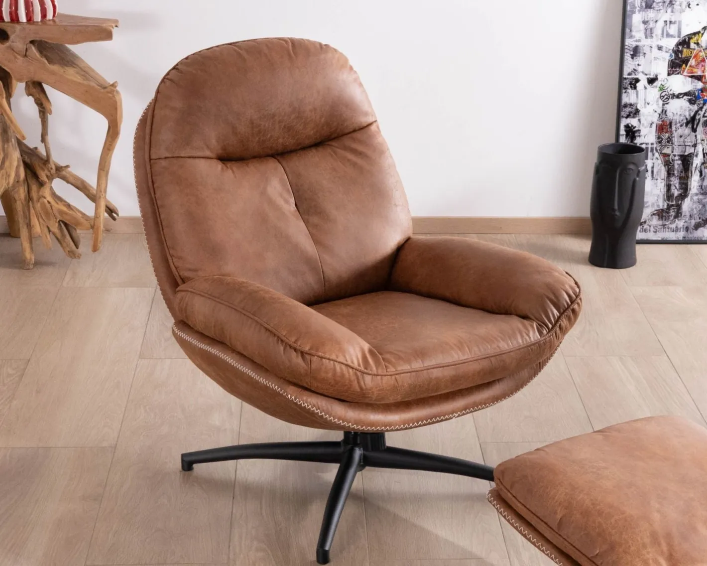 Sale Fauteuil pivotant esprit rétro avec pouf en tissu microfibre coloris havane "Branson" Fauteuil