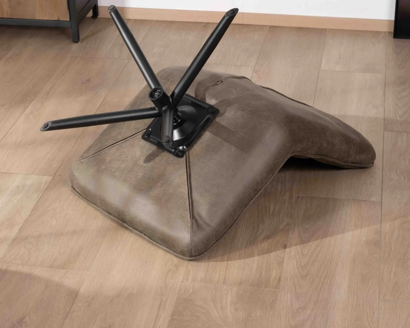 Hot Fauteuil relax ultra-confort avec pied rotatif "Grundy" en tissu microfibre vert kaki Fauteuil