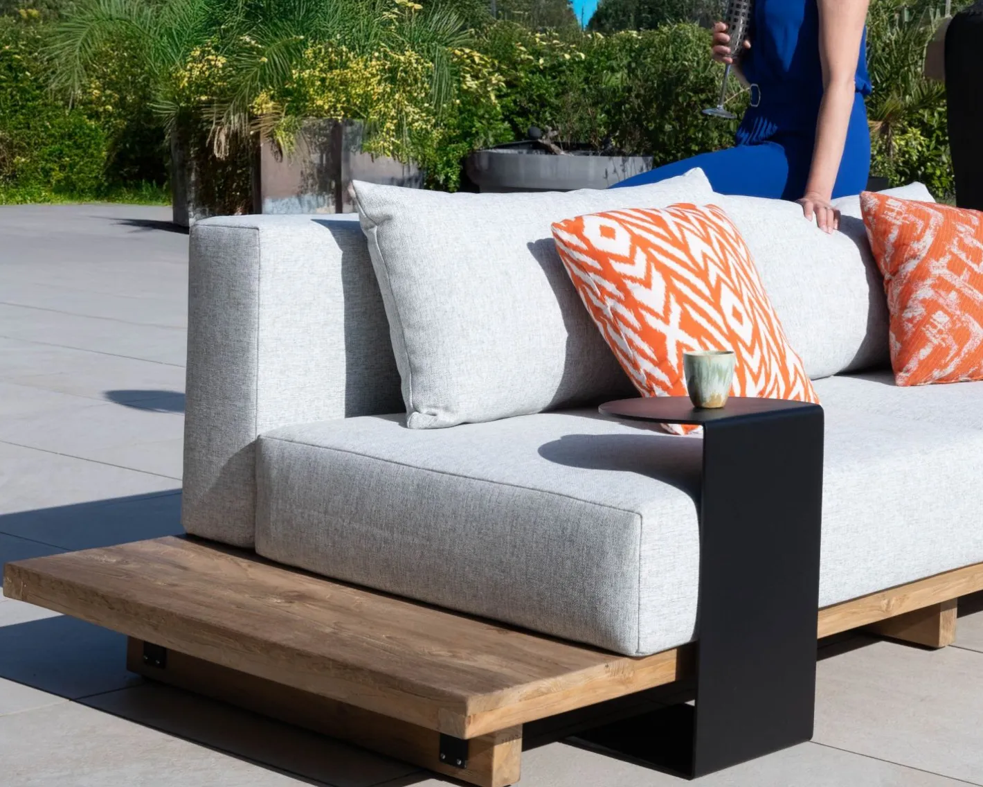 Grand canapé modulaire 5 places de jardin "Eclipse" avec tablette d'angle en teck Canapé De Jardin|Salon De Jardin