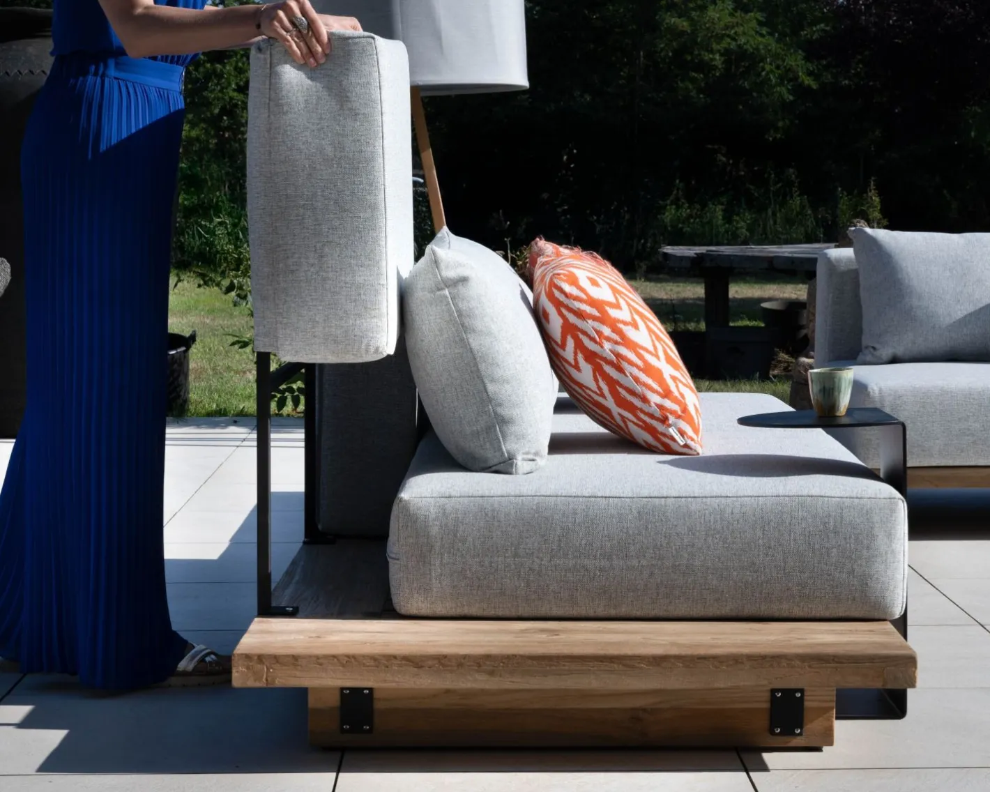Grand canapé modulaire 5 places de jardin "Eclipse" avec tablette d'angle en teck Canapé De Jardin|Salon De Jardin