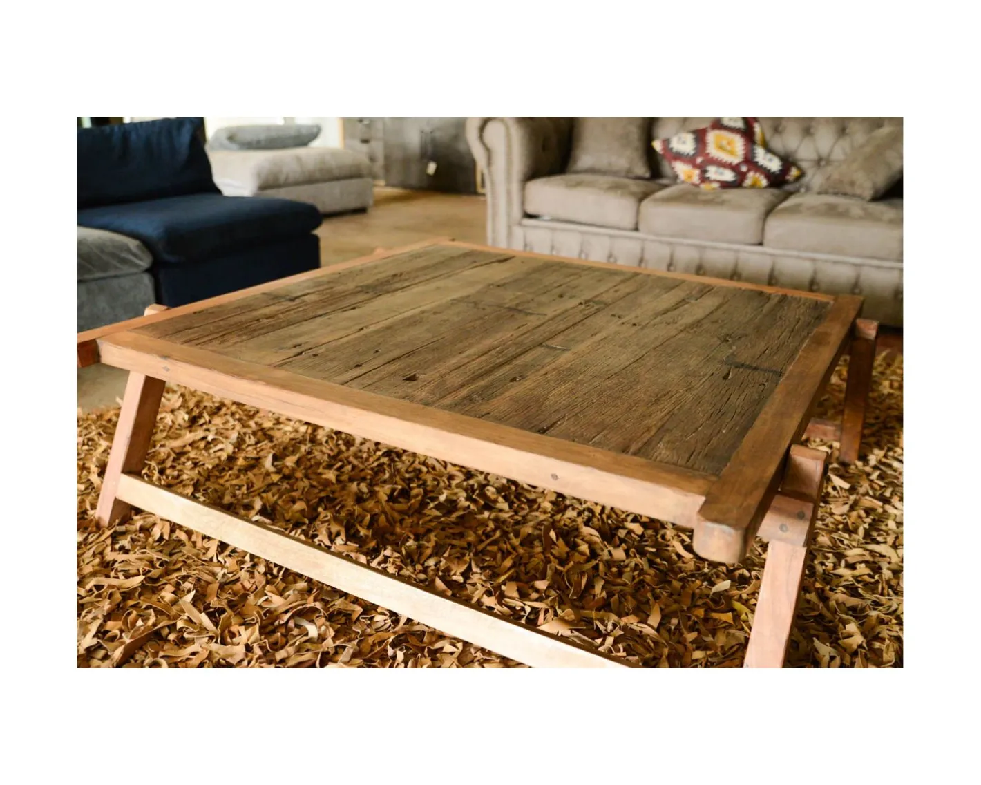Hot Grande table basse carrée vieux bois ethnique "Népalaise" Table Basse Carrée