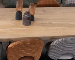 Sale Grande table de repas 260 cm acacia pieds métal noir plissés
