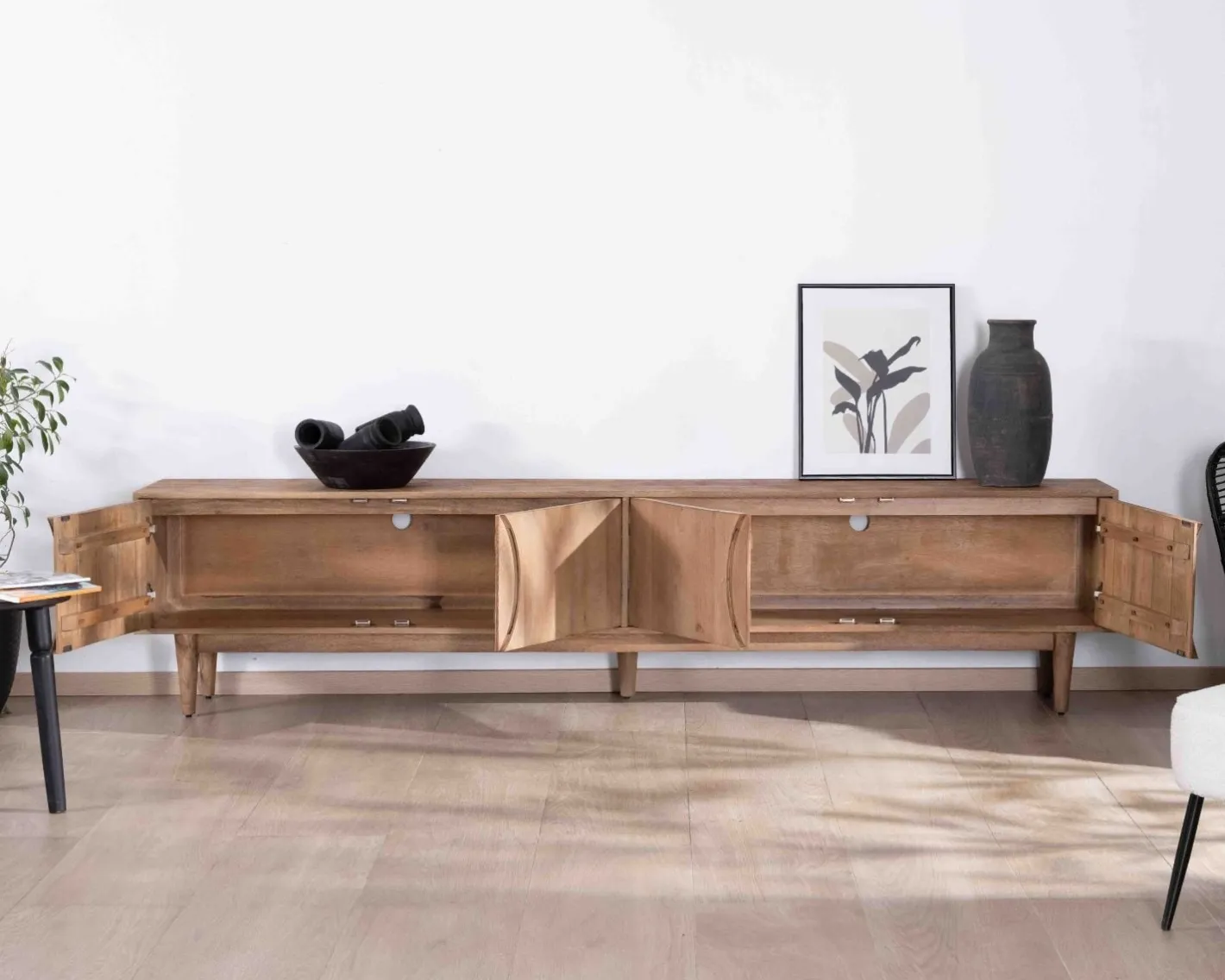 Online Grand meuble TV contemporain 240cm en manguier 4 portes "Cabure" Meuble Télé