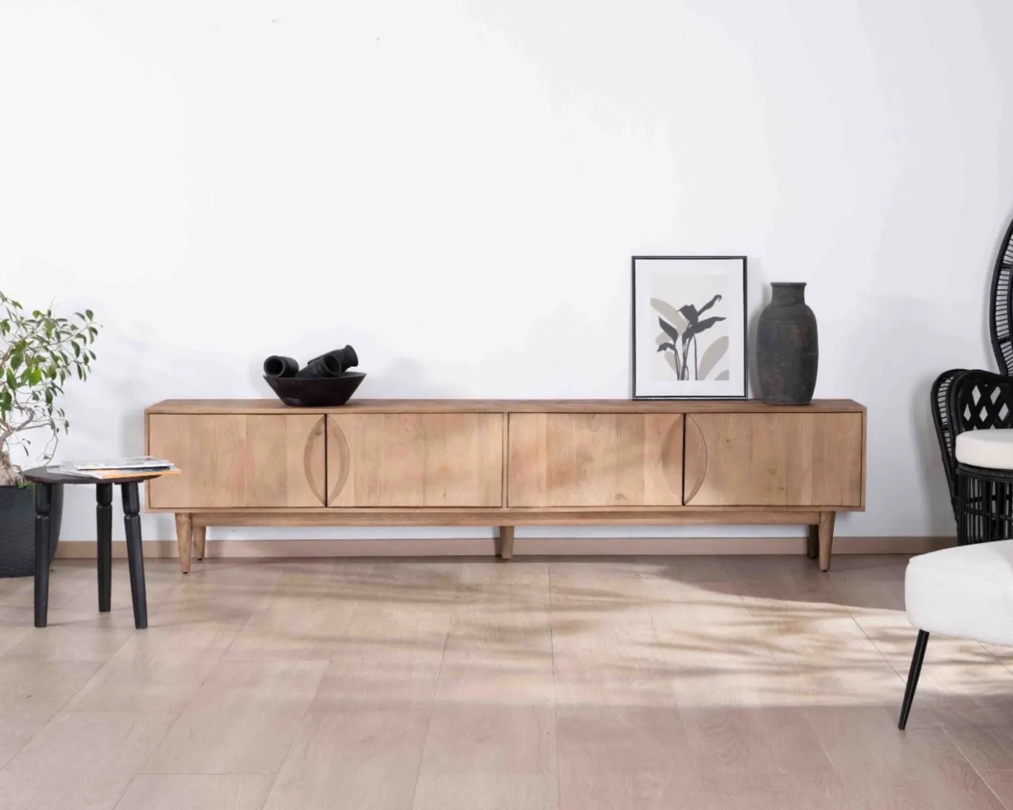 Online Grand meuble TV contemporain 240cm en manguier 4 portes "Cabure" Meuble Télé