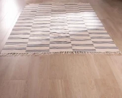 New Grand tapis blanc rayé bleu format 200x300cm 