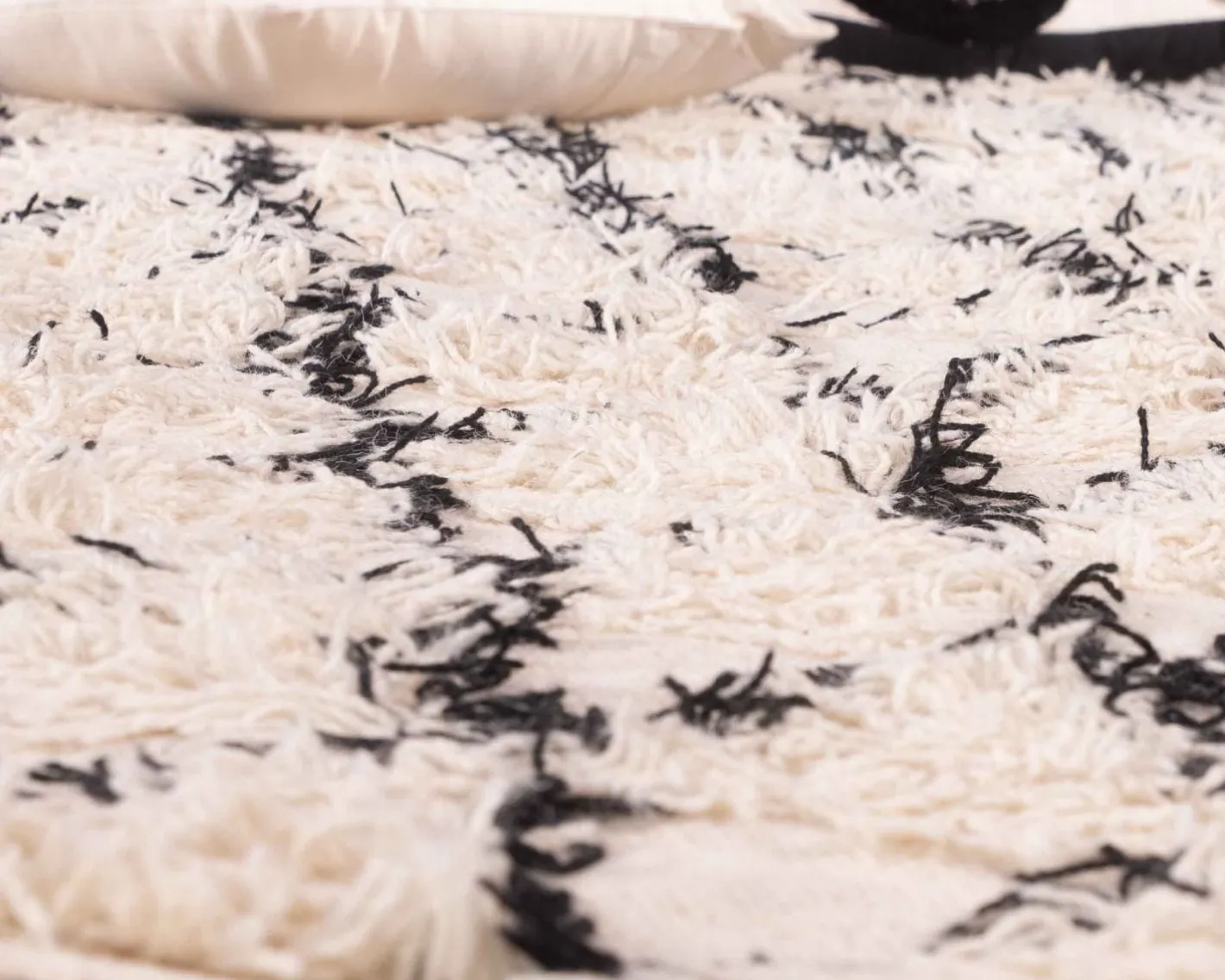 Grand tapis en coton et laine 200x300cm "Kavon" Décoration
