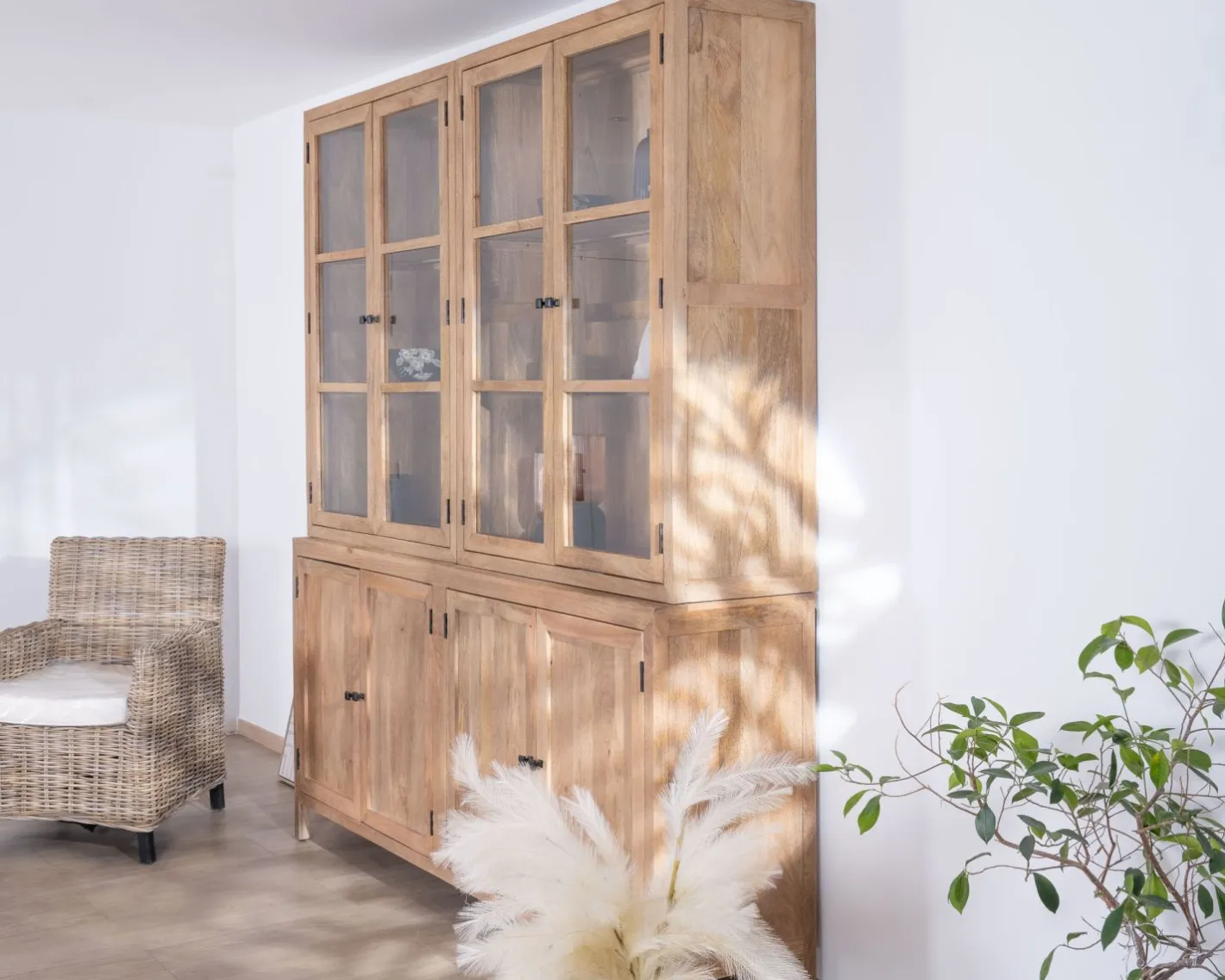 Clearance Grand vaisselier en manguier naturel et portes vitrées "Maestro" 200 cm Vaisselier