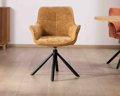 Clearance Lot de 2 chaises avec accoudoirs en tissu jaune et pied métal pivotant "Ewing" Chaise