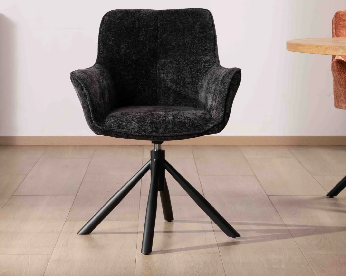 New Lot de 2 chaises avec accoudoirs en tissu noir et pied métal pivotant "Ewing" Chaise
